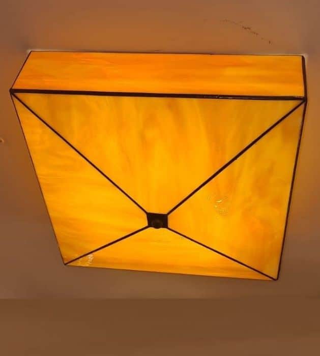 מנורת צמודת תקרה עבודת ויטראז' ניתן לקבל בכל מידה