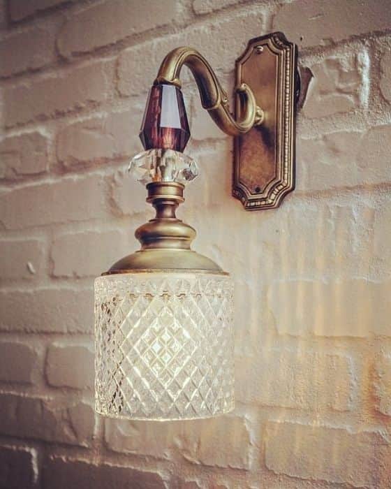 מנורת קירמנורת קיר