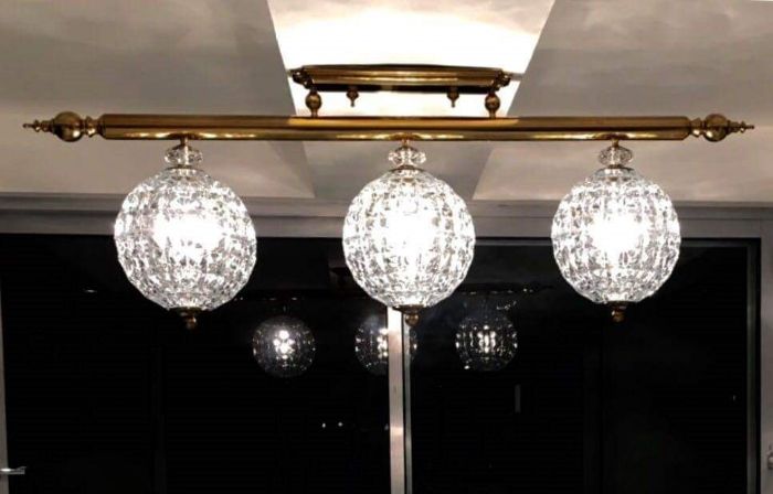 תאורה לפינת אוכל - אי מטבח