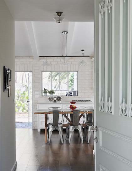 תאורה לפינת אוכל - אי מטבח