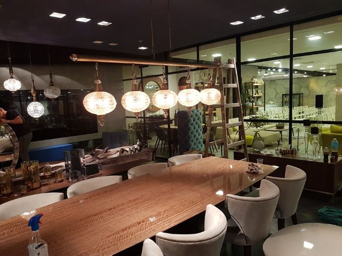 תאורה לפינת אוכל - אי מטבח