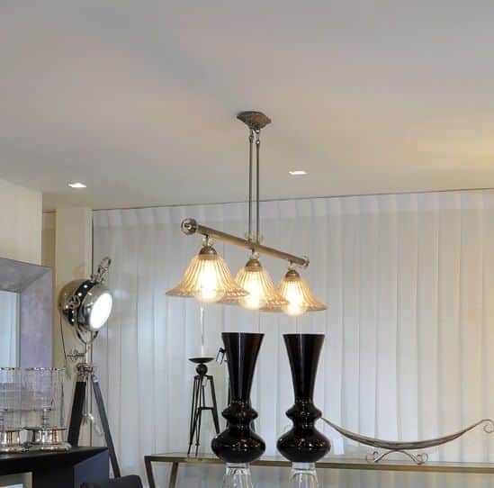 תאורה לפינת אוכל - אי מטבח